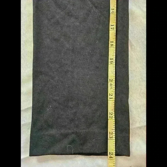 Ann Klein Black Dress Pants - Perfect for Work or Casual Wear - Picture 6 of 8
